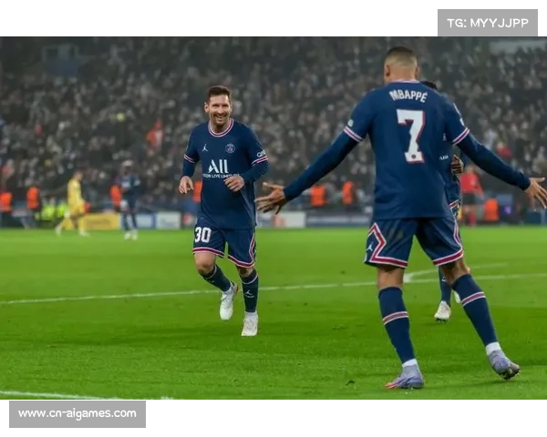 巴黎圣日耳曼0-1摩纳哥，法甲榜首易主朗斯